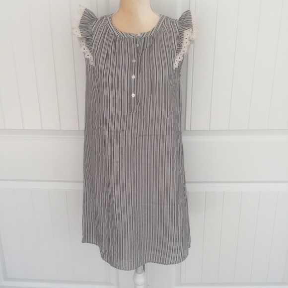 LOFT Dresses & Skirts - 3/$30! Ann Taylor LOFT NWT sweet Dress size XS